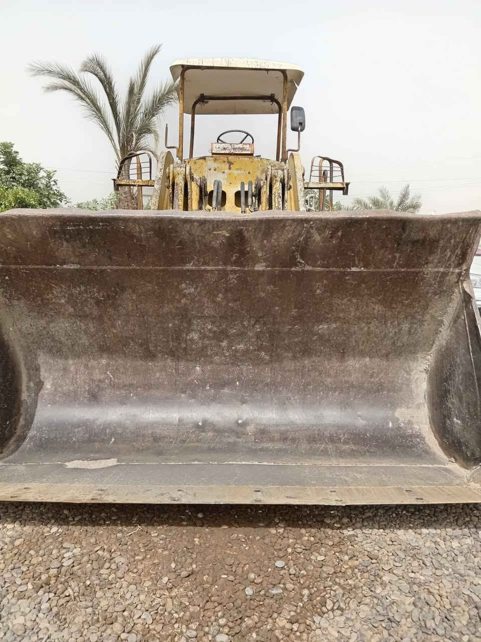 السلام عليكم شفل 70 بي موديل 85 بي كتاب مزاد كله شرط محرك كير اكسلات شركة السعر 130 قفل؛ 
الاتصال ***********
