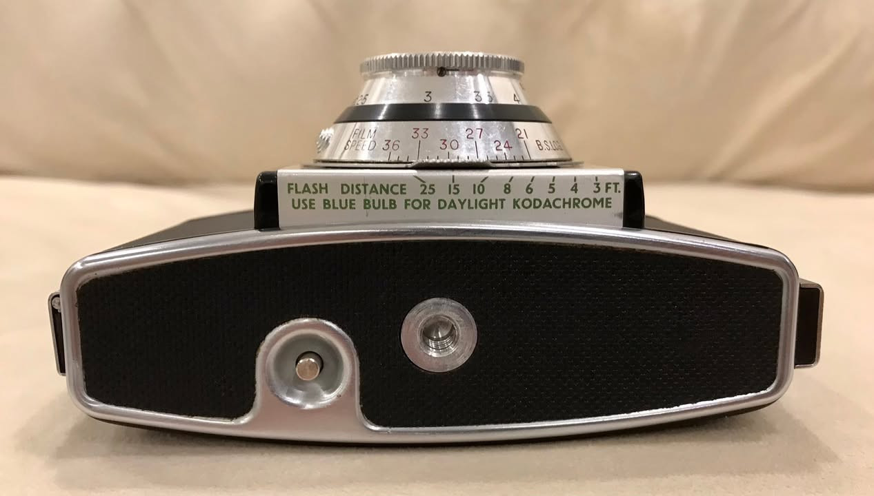 كاميرا Kodak بريطاني موديل 1958 تحفة فنية نادرة ، نظافة 95‎%‎ ، توجد توصيل .


**إذا كنت صاحب هذا الإعلان وتريد حذفه لأي سبب، رجاءا أرسل رسالة إلى الدعم الفني**