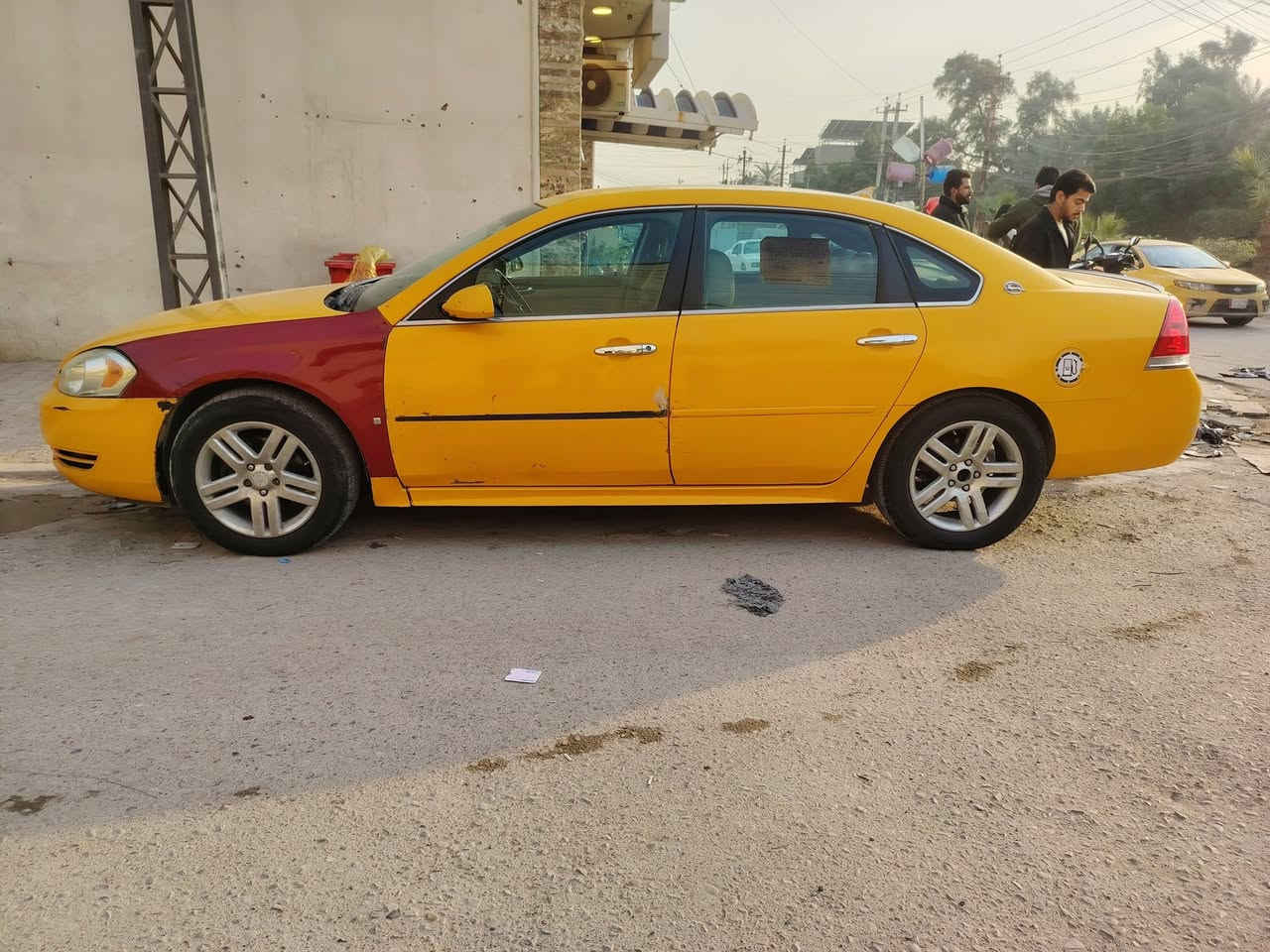 امبالا 2009 كفالة عدا الجاملغ الايسر وبارد باب السايق السيارة خير من الله منظومة غاز كير مكينة 3500 جديد حاوية صدر امامي خلفي جديد مال كصه بيها منضومه زنون عالي ناصي وكاله سبارك غرفه نضافته 95 بلميه مغلفه وكامله تخم تاير نكسن  السياره ماعليها غرامات مصفره رقم كركوك 
اني مكلف بالنشر  
0 75وبيها مجال قليل 
*********** علي  
وتساب موجود
