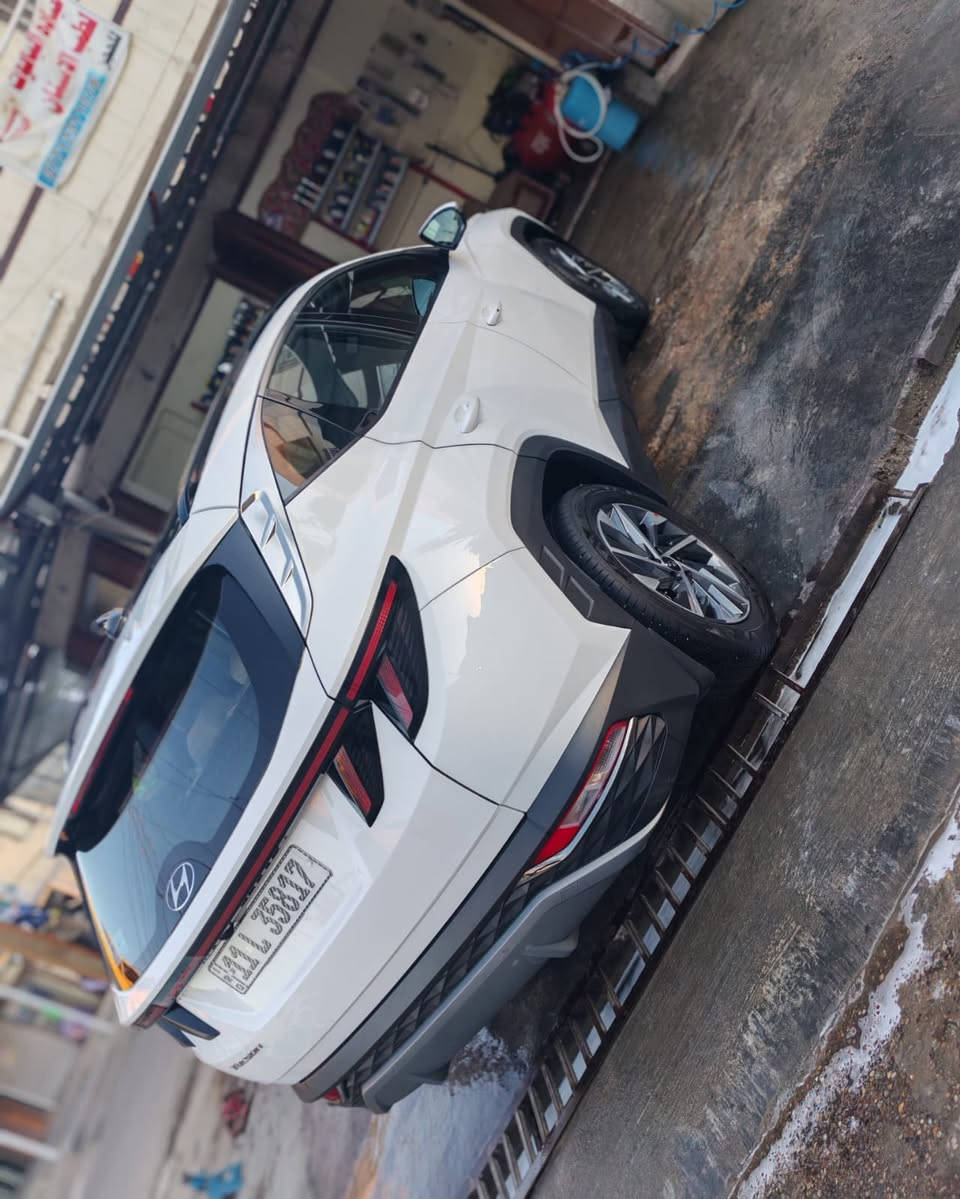 السلام عليكم
توكسان خليجي 2024 بغداد 

فول مواصفات  ماشيه 36الف

بيه بارد شي بسيط جداً باب الصدر ومقدمه البنيد كلش قليل

السعر 225$ بيه مجال بسيط

العنوان:بغداد/ الشعب شارع عدن

للاستفسار :***********
