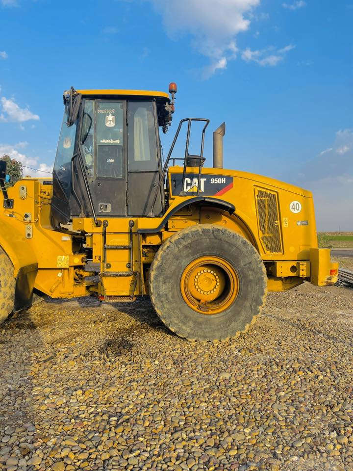 للبيع شفل كتر 950H 2007 مكفول ‭0776 573 2821‬
