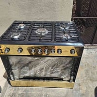 طباخ للبيع نضيف شرط الشغل سعر ٧٥ مع مجال ٠٧٧٠٠١٠٤٢٤٣