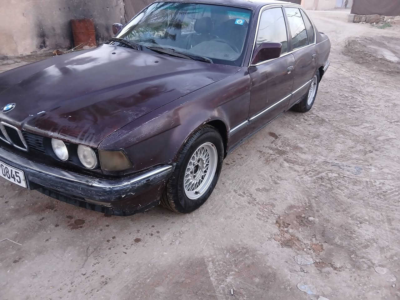 Bm 730  1991  سلام عليكم،مديل
مكفوله من ضربه مكينه ٦ سلندر  رقم بغداد دولي بسمي  سنويه ٣١ هزه  ماصاقطه مكينه كير جديد تايرات تخم جديد حداديه زينه كهربايات كله شغاله جام شغال كله مكان سياره بابل  ***********
