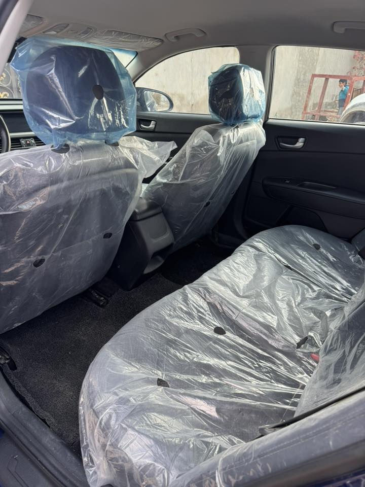 كيا اوبتما وارد امريكي
موديل 18 
رقم اربيل الجديد
سيارة بأسمي وسنويتها 2030
لون چويتي 
محرك 2.4 GDI 
مواصفات S نص فول 
كشن كهربائي 
كشنات جلد ومخمل 
رادار جانبي 
مانع تزحلق
حساس خلفي 
فول تحكم ستيرن
شاشة كبيرة 
3 وضعيات قيادة
كاميرا خلفية دوارة
عداد المسافة 73 الف ميل وقابل للزيادة
حادثها جاملغ راجع بارد والبنيد مبدل
اضافات داش كام و عازل حراري
السعر 126 $ 
***********
