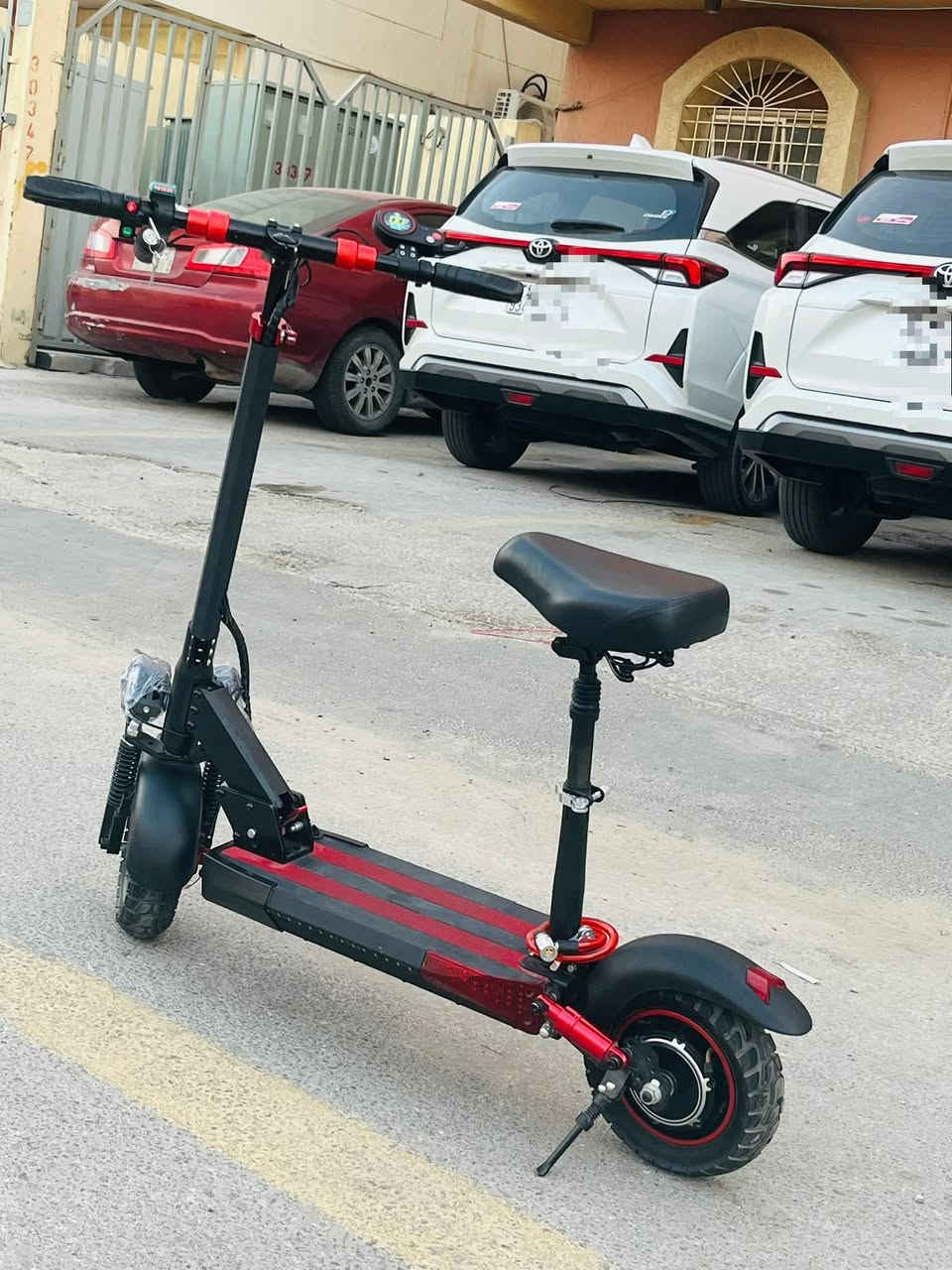 🛴 سكوتر كهربائي للبيع - شبه جديد 🛠️

للبيع سكوتر كهربائي قوي ومريح
✅ بطارية قوية تدوم وقت طويل
✅ بي مقعد مريح + ستاند للوقوف
🚀 السرعة القصوى: (37)
يتحمل وزن 150 للبيع
السعر 130 الف ويتوفر توصيل


**إذا كنت صاحب هذا الإعلان وتريد حذفه لأي سبب، رجاءا أرسل رسالة إلى الدعم الفني**