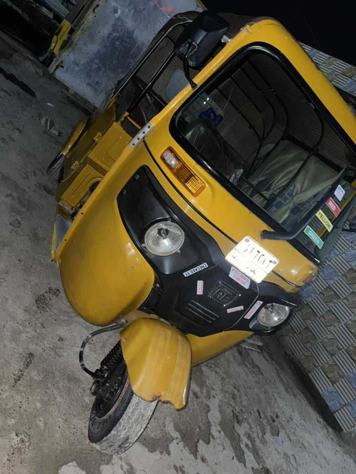 تكتك للبيع موديل 2021 شهر 5 مكان السياحي انتصال ‭0773 926 5496‬
