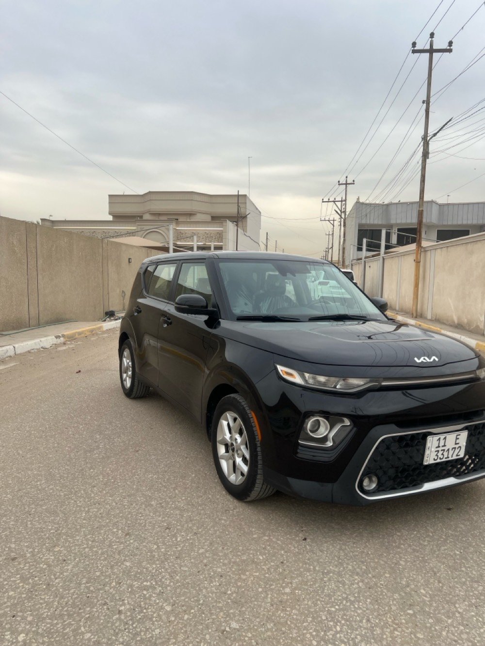 السلام عليكم للبيع او المراوس
 كيا صول موديل 2022 كندي
بدون قطره صبغ وبدون تبديل
فقط بارد وموجود السونار ويه الصور
ايرباك ستيرن فقط وراجع سستم
 رقم بغداد الدولي باسمي
 هزه جديده سنويه جديده
ماشيه 67 الف
 مكينه 2000 دوش مكفوله 
كير مكفول 
صدر امامي وخلفي جديد 
تخم تاير جديد
 باتري جديد 
نظامين قياده سبورت وعادي
اشاير بالمري
حساسات خلفيه
حساس ضغط الاطارات
رادار امامي وخلفي وجانبي
توقف ذاتي
مانع انحدار
نقطه عمياء
لايت عدسه
مانع انزلاق
كروز سرعه
تحكم ستيرن 4 جهات
تدفئه بالكشنات
تدفئه بالستيرن
تبريد ثلج
شاحن ويرليس
اوامر صوتيه
شاشه وكاميرا ابلاديه
شاشه كار بلي
مكاني بغداد الدوره
السعر ((134)) ورقه وبيه مجال
الرقم *********** 