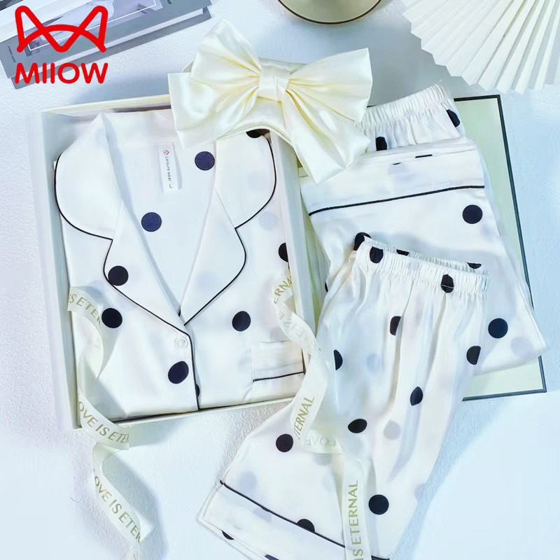 ⁨ #اناقه_نسائيه
بجامة ثلاث قطع اسعار نار 🔥 ويوجد توصيل لجميع المحافظات⁩


**إذا كنت صاحب هذا الإعلان وتريد حذفه لأي سبب، رجاءا أرسل رسالة إلى الدعم الفني**