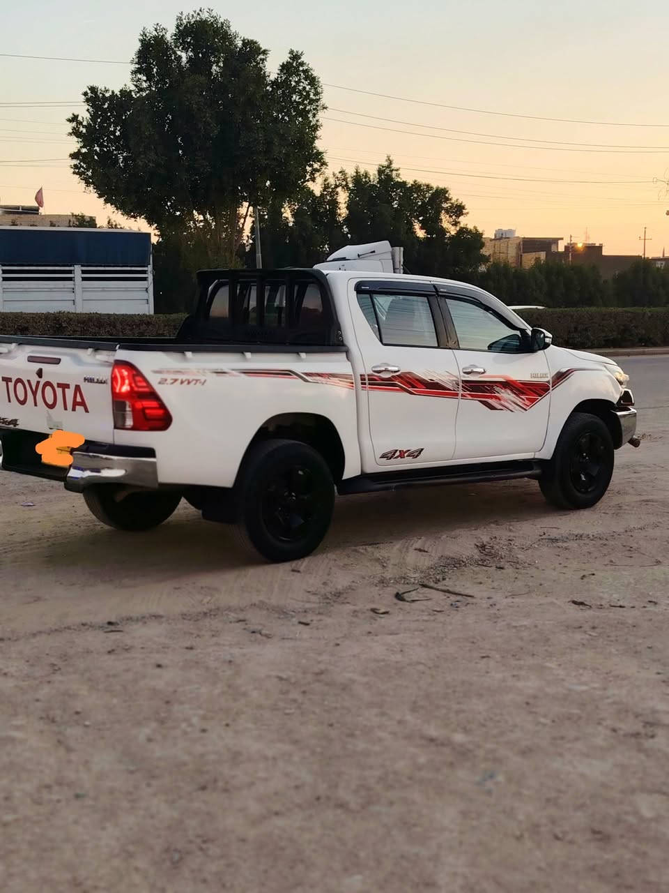 السلام عليكم فور ويل موديل 21 كاز اوتماتيك بيه جاملغ فقط والباقي كفاله مكينه وكير مكفولات شرط تخم تاير تبريد حداده جاهزه وكاله بسمي للبيع سعر 270 $ وبيه مجال البصره قضاء المدينه *********** اتصال *********** واتساب
