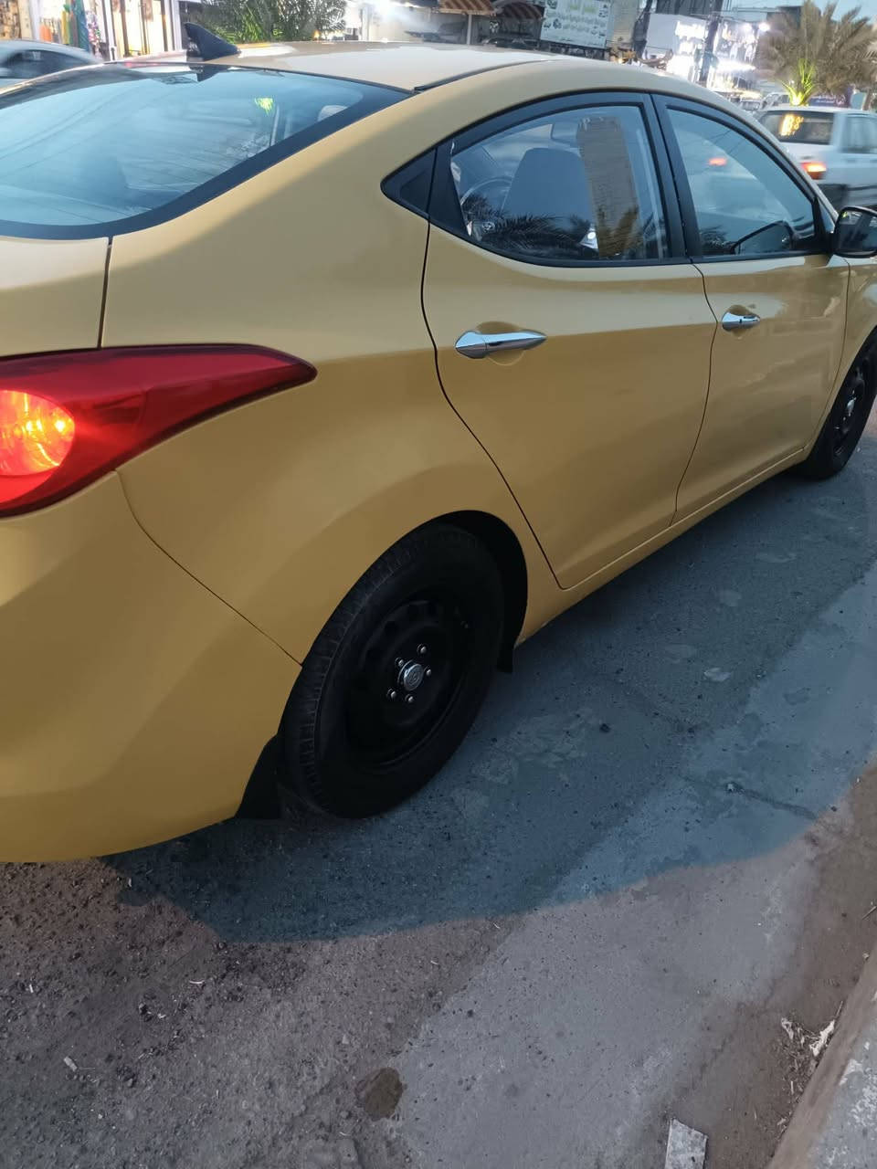 النترا موديل 14 وارد كوري  ١٦٠٠ فول مواصفات عدا الفتحه سيارة نضيفه رقم بغداد
بصمه 
تحكمات ستيرن

أنظمة قيادة نظام ايكو

اشاير بالمري

تخم تابر جديد 

تدفئة كشنات حساسات 

كامره وشاشه بلادي 

مكاني بغداد سعر ١٠٠ وبي مجال بسيط 

***********
