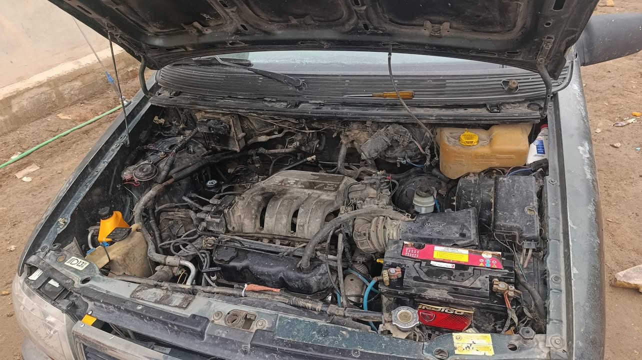 سلام عليكم دوج كليسر مديل 95مكينه وكير حاويه استوني شادهن تبريد تخم تير حداديه جديده بسمي تريك وين ماتريد سياره خير من الله سعره 48/***********
