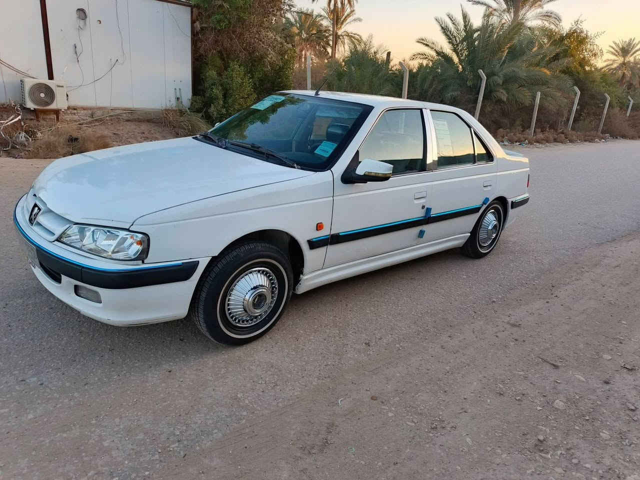 بيجو بارص خصوصي  2012
رقم بغداد انكليزي تبديل بنيد فقط 
وتكحيل داير الجاملغات تبريد ثلج 
مكينه خيط تبخير سياره بسمي  ستعمال شخصي 
سعر 44 وبيها مجال رقم الاتصال ***********
