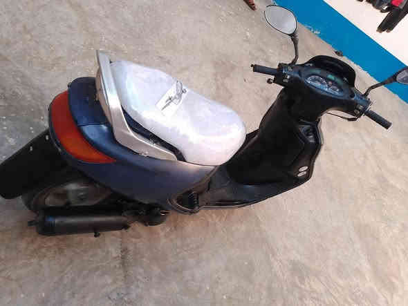 سلام عليكم اخوان ماطور فرشه للبيع سعر 400و مكاني تلعفر و شرط معمر جديد 💪 الي يريد يخابر ‏‪0777 928 9786‬‏
