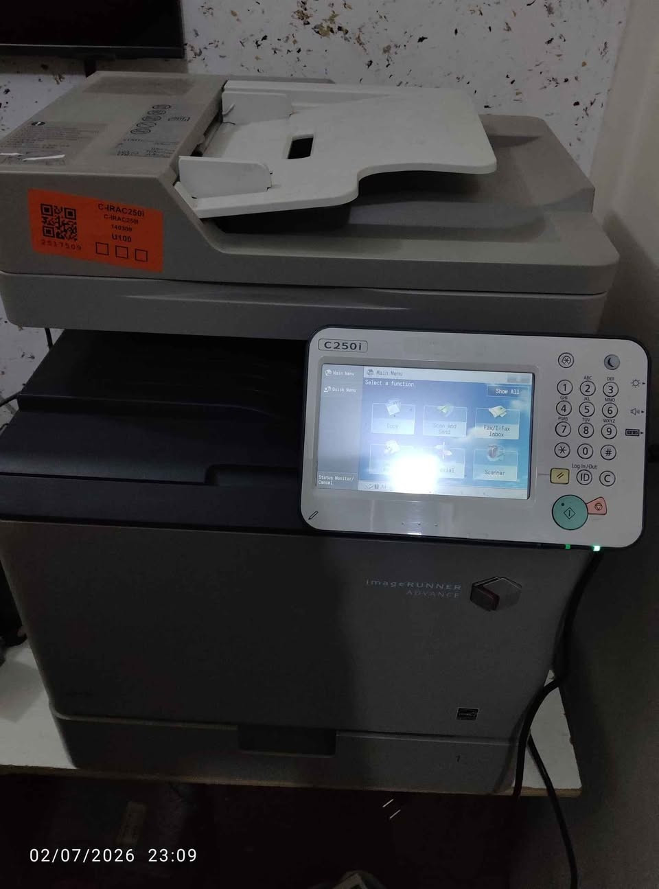للبيع آلة استنساخ Canon imageRUNNER ADVANCE C250i
آلة تصوير وطباعة وسكانر احترافية من شركة Canon، مناسبة للمكتبات، المكاتب، الشركات، والمدارس. تتميز بجودة طباعة عالية وسرعة في إنجاز الأعمال، مع إمكانية الطباعة والتصوير بالألوان والأسود والأبيض. تدعم أحجام ورق متعددة وسهلة الاستخدام.
📌 الموديل: Canon imageRUNNER ADVANCE C250i
📌 الاستخدام: تصوير، طباعة، سكانر.
📌 الحالة: جيد جدا
💰 السعر: 275000 
وبي مجال بسيط بغداد, العراق


**إذا كنت صاحب هذا الإعلان وتريد حذفه لأي سبب، رجاءا أرسل رسالة إلى الدعم الفني**