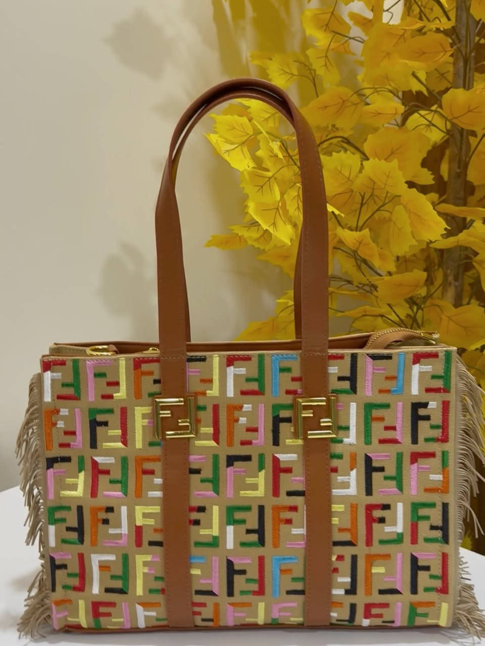 اكتشفي مجموعتنا المميزة من الحقائب النسائية التي تجمع بين الجمال والعملية في تصميم واحد. 👜✨

تشكيلة متنوعة من الألوان والموديلات العصرية لتناسب إطلالاتك اليومية والمناسبات الخاصة.

✔️ جودة عالية
✔️ تصاميم أنيقة وعصرية
✔️ أسعار مناسبة للجميع
✔️ خيارات متعددة تناسب كل الأذواق
ومتوفرة تفاصيل كل حقيبة بمقطع فيديو على صفحتنا بالإنستغرام زورونا  😉🫰

https://www.instagram.com/eve.for.bags/

📲 راسلينا لمعرفة التفاصيل والطلب.

متوفر توصيل 🚚 كل أنحاء العراق ٥٠٠٠


**إذا كنت صاحب هذا الإعلان وتريد حذفه لأي سبب، رجاءا أرسل رسالة إلى الدعم الفني**