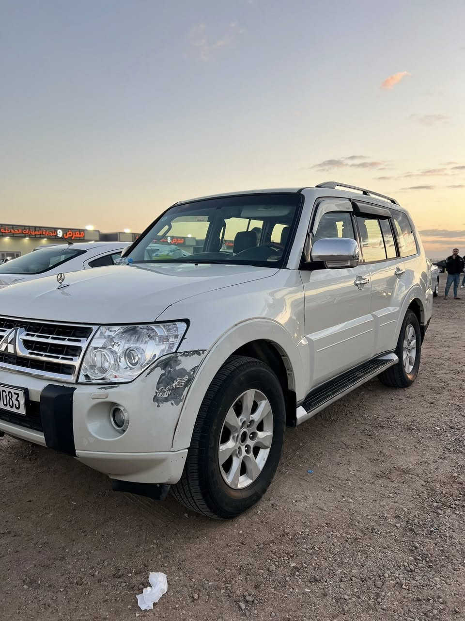 باجيرو 2009 حبتور
 فول مواصفات
 سيارة خليجي 
مبدل الجاملغ الايمن واكو بارد بسيط بالجاملغ الايسر وبالباب
السياره جديده مال جناي 
فورويل 
 كشن كهربائي
 اشارة بل مري شفط 
تحكم ستيرن  
فتحه 
ثلاجه
تبريد ثلاث قطع 
حساسات خلفيه 
 تخم تاير 
كير مكينه خير من الله 
سياره جديده لوك محرك 6 المرغوب
السعر 115
***********
