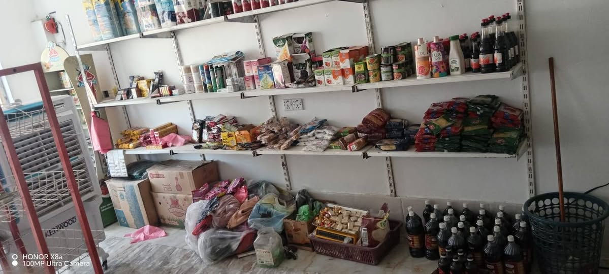 سلام عليكم برادات و عوارض بيع شلع سعر و الستفسار على هاذ رقم *********** العنوان ديالى بعقوبه كاطون رحمه
