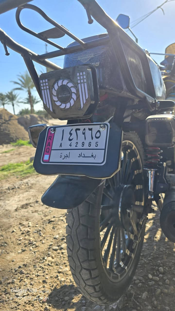 سولنك موديل(2026}
محرك ٢٠٠
تشغيل عن بعد بصمه 
كهربائيات كامله 
محرك اخرس ناعمه 
اوراق موجوده 
باتري وزنجيل جدد
السعر (850)وبيها مجال حك لجيه
المكان تاجي قرب منشئت نصر 
*********** هاتف وبي واتساب 
***********

ماناقصها فقط شاشه
