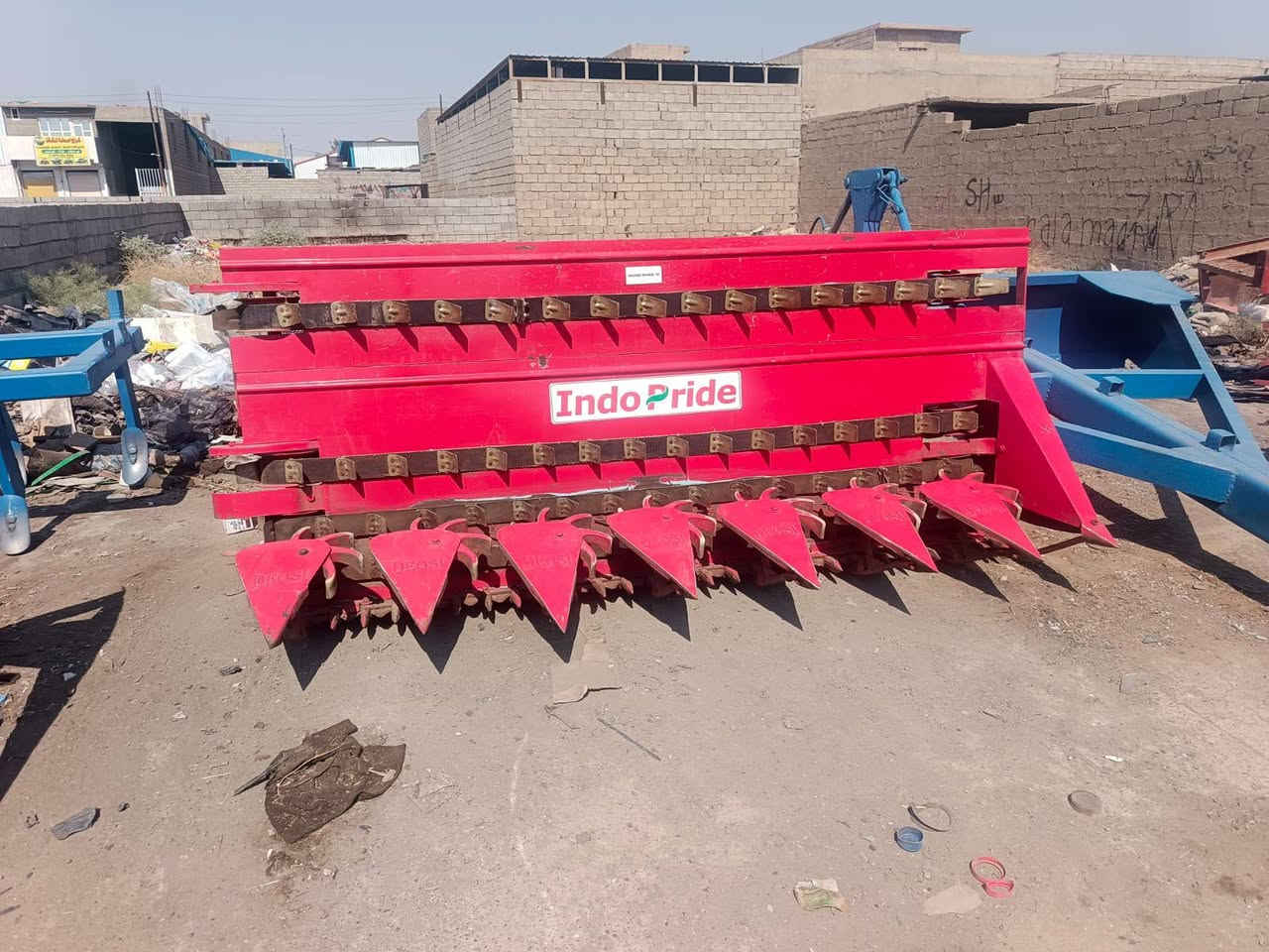 حاصودات سمسم اللبيع صناعه عراقي وصناعه هندي
حداده باسم الهيازعي 
الصنع الآلات الزراعيه 
العنوان كركوك حي الصناعي 
الاستفسار اتصل على الرقام التالية 
***********
***********
