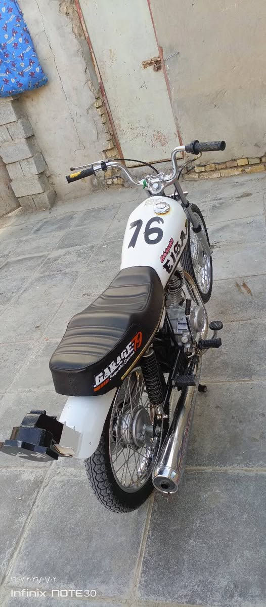 سلام عليكم دراجه تعمير للبيع الشاصي 22 اوراق اصولي ولتعميره 2025 السعر خاص ***********
