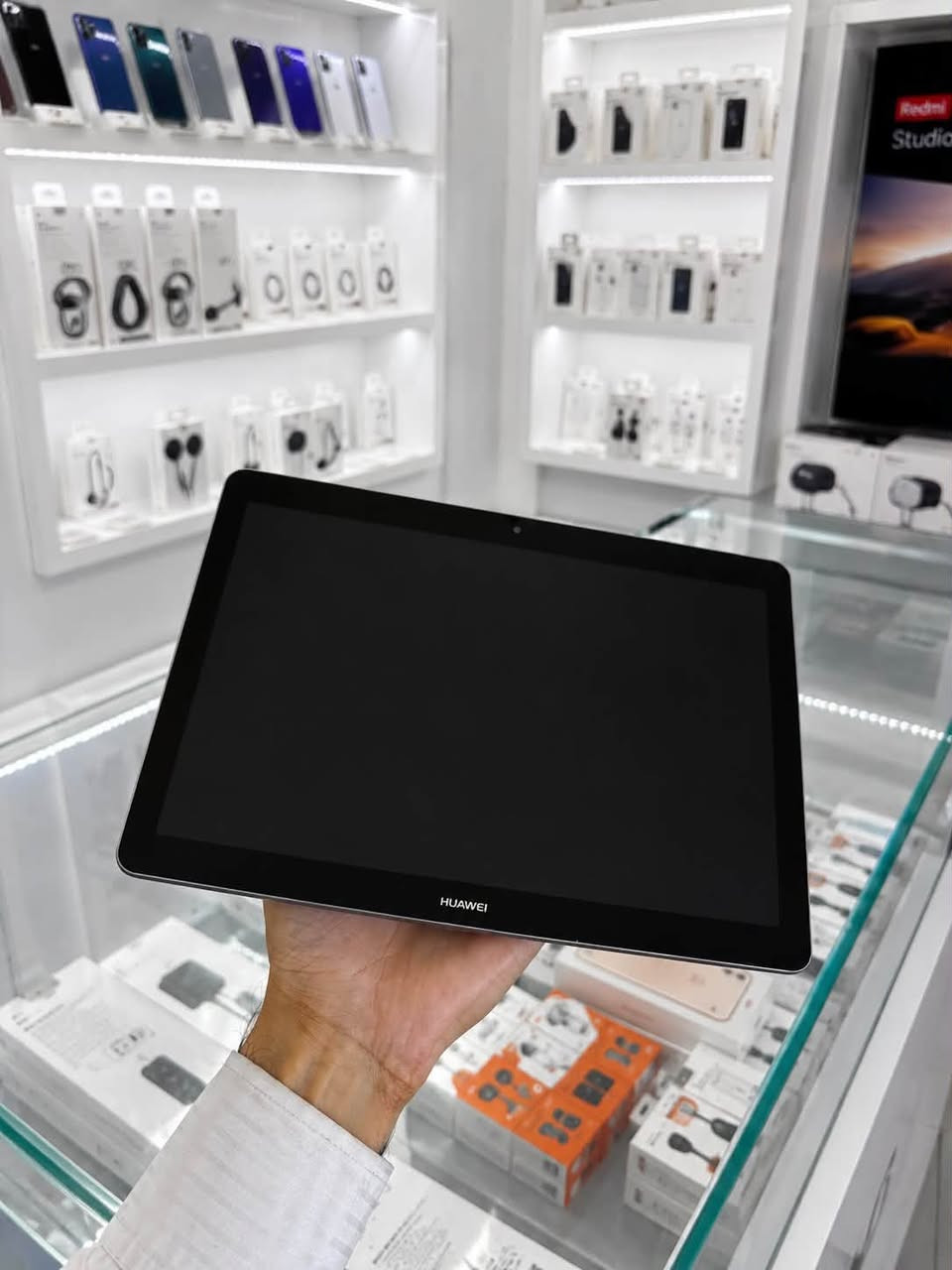 ئایپاد Huawei MediaPad T3
زاکیرەی 16 گێگا ڕام 3
نرخی تەنها 75 هەزار
شتێکی هەتا بڵێی جوان و خاوێن 
بۆ منداڵان و یوتیوب و یاری زۆر باشە
ماڕکەی هەواویە و خێرایە
گەیاندن هەیە ناونیشان هەولێر - قەڵاتی نوێ
مۆبایلی هاوکار ژمارە 📱 ***********
