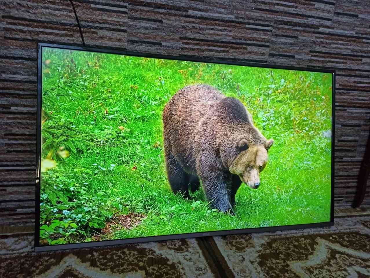 بلازمه حجم 55 انترنت سمارت 4k سعرها 300 مماني بغداد بالعبيدي ***********
