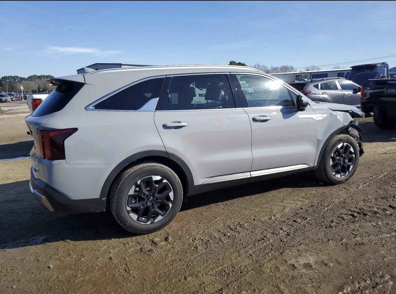 🤍بسم الله على بركة الله 🤍
مزاد السيارة :🚗  كيا سورنتو S 2025
الضرر : كما موضح بالصور المرفقة 
تاريخ المزاد :: الاثنين 2026/2/23

سعر السيارة :: يحدد في  المزاد 🔒
للمزايدة ولشراء السيارة :: الحضور الى المكتب 💁🏻
مدة الوصول من 50 الى 90 يوم  🚢
عمولة المكتب 200 دولار فقط 
يتم تخليص السيارة عن طريق  المكتب 📑 

الفرع ألاول ألانبار الفلوجة مجاور مطعم حجي حسين 
وليد:***********
يوسف:***********

العنوان الفرع الثاني 
✅رمادي ✅
✅شارع عشرين✅
✅مقابل مطعم كباب الساطور✅
للأستفسار الاتصال على الرقم التالي او مراسلة الصفحة📱
غيث ***********

أوقات الدوام من الاحد إلى الجمعة ⏳
من 4:00 عصرآ  الى 10:30 مساءآ 🕓 

‏#IAAI #iaai 
‏#COPART #copart
#العراق #الفلوجة#الرمادي 
#سيارات
#مزاد_السيارات_الوارد_الامريكي
#مزادات_السيارات #الوارد_الأمر
