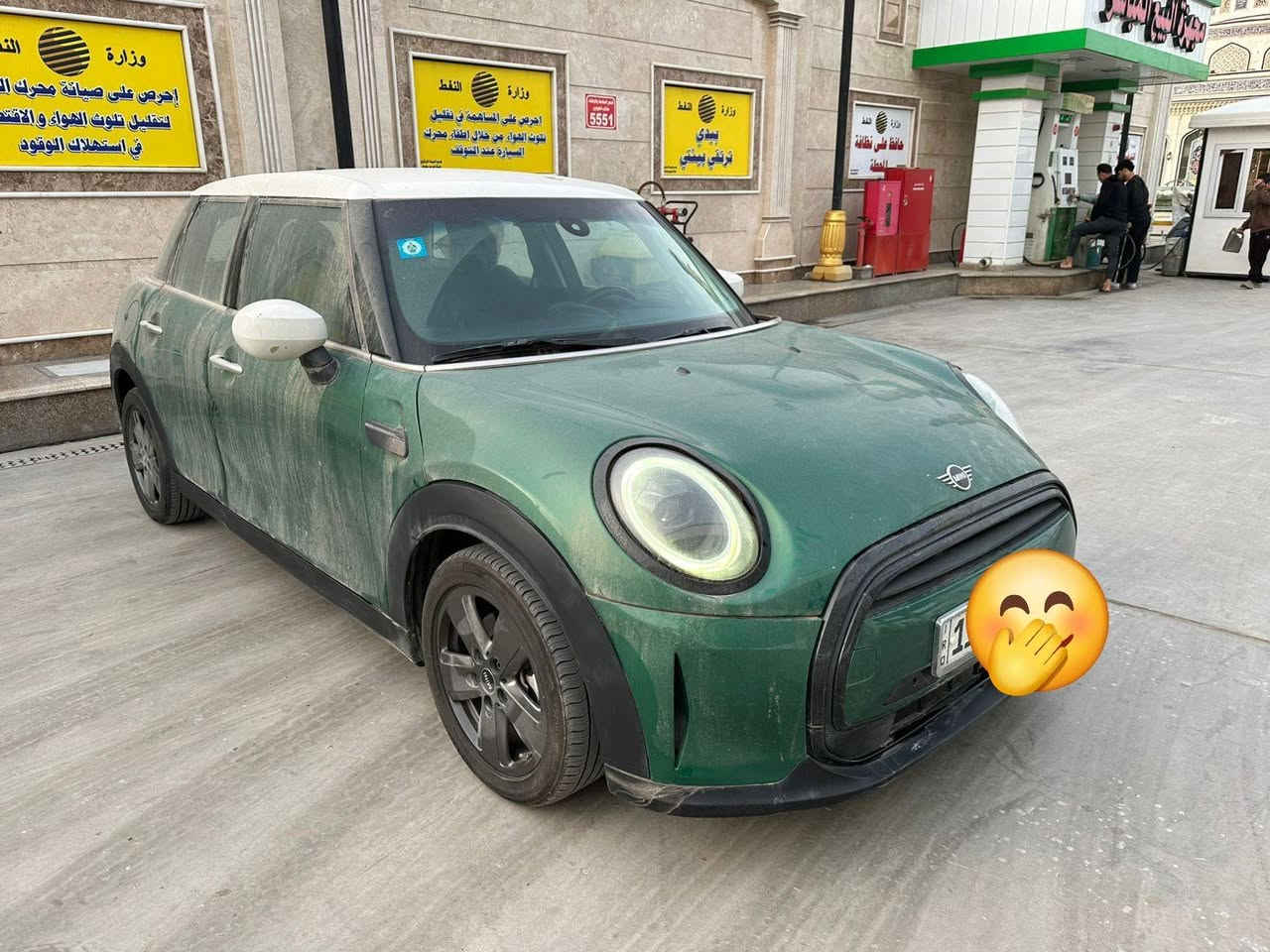 موديل 2022 فول مواصفات لمتدد خليجي وكالة العروش للبيع او مراوس حسب القناعة ماشية 20 الف بدون ضرر جاهزه ونظيفه اخت زيرو شرط مابيه اي نقص  مكاني بغداد الشراي يتصل  ***********
