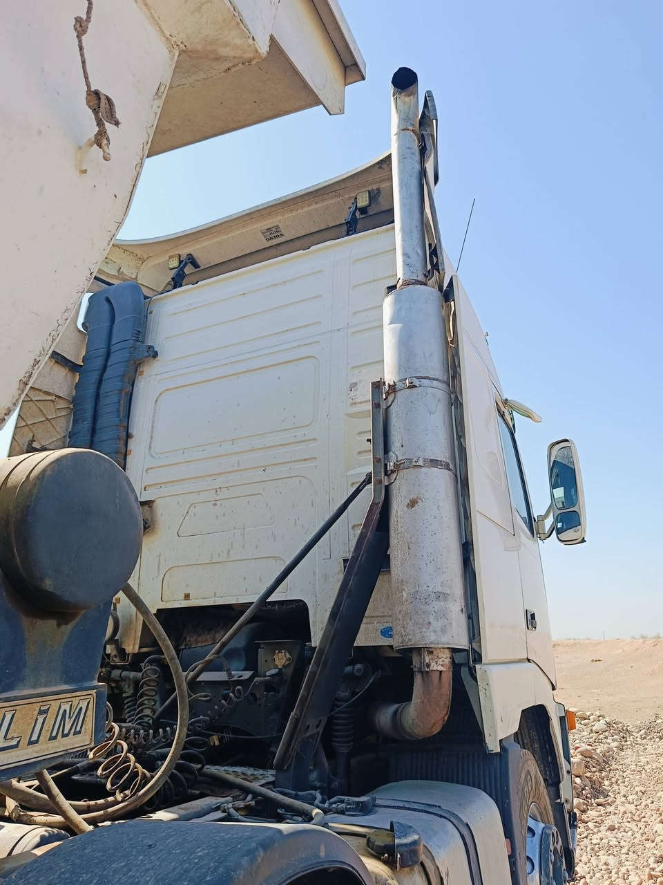 للبيع نساف شخاطه محدث شيطاني كير مكينه شرط ***********
