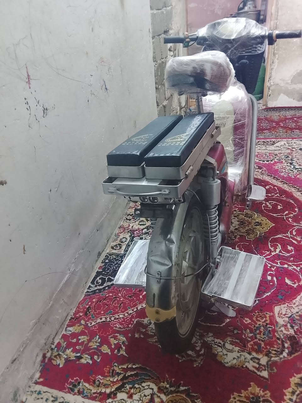 سلام عليكم
موطور شحن للبيع نوع (نسرذهبي)

(بطاريات عل فحص يقرن 10ونص خير من الله + الهورن والضوء شغالات كلشي مابيه ماتحط عليه لو ربع)
السعر 160الف وبي مجال وتدلل اتصل وانداريك.
رقمي موجود واتساب عنواني شهداء جامع تقوه 
 ***********
