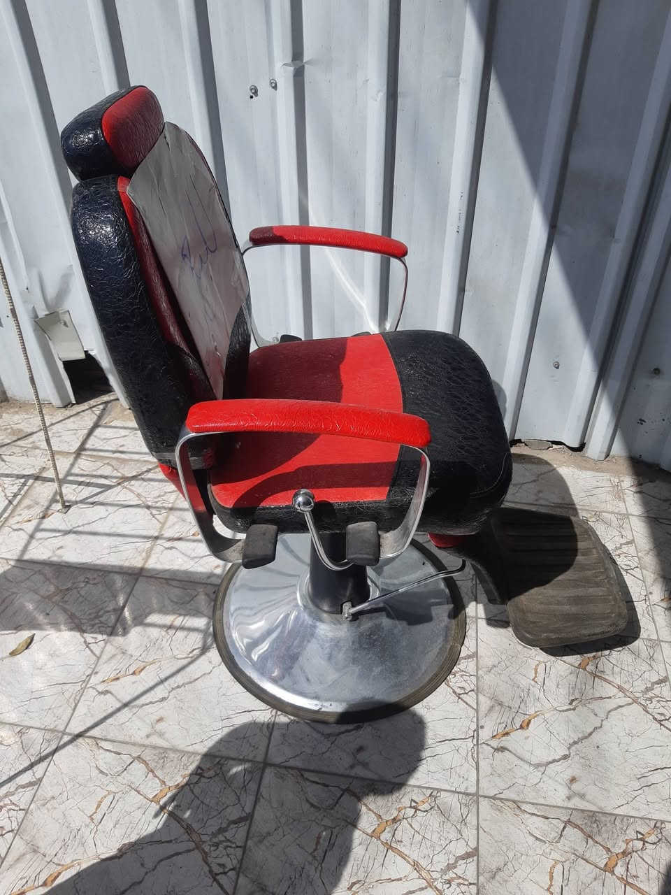 للبيع
استخدام قليل
 بعدة جديد
مكلف بالنشر 
اي استفسار 
على الرقم 
***********
متوفر اتصل مع وتساب  
السعر ١٢٠الف 
العنوان حي الجهاد الشارع التجاري مجاور مكتبة 
سنادي بيل
