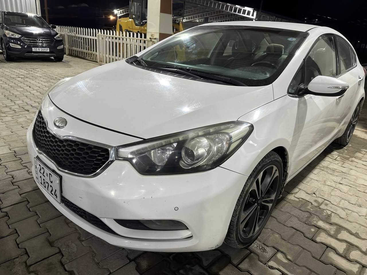 سيراتو ٢٠١٣ فول موصفات عده فتحه سنويه ٢٠٣٠ مكفوله كفاله عامه فقط شخط بل باب  لبيع موبايل*********** النجف الاشرف
