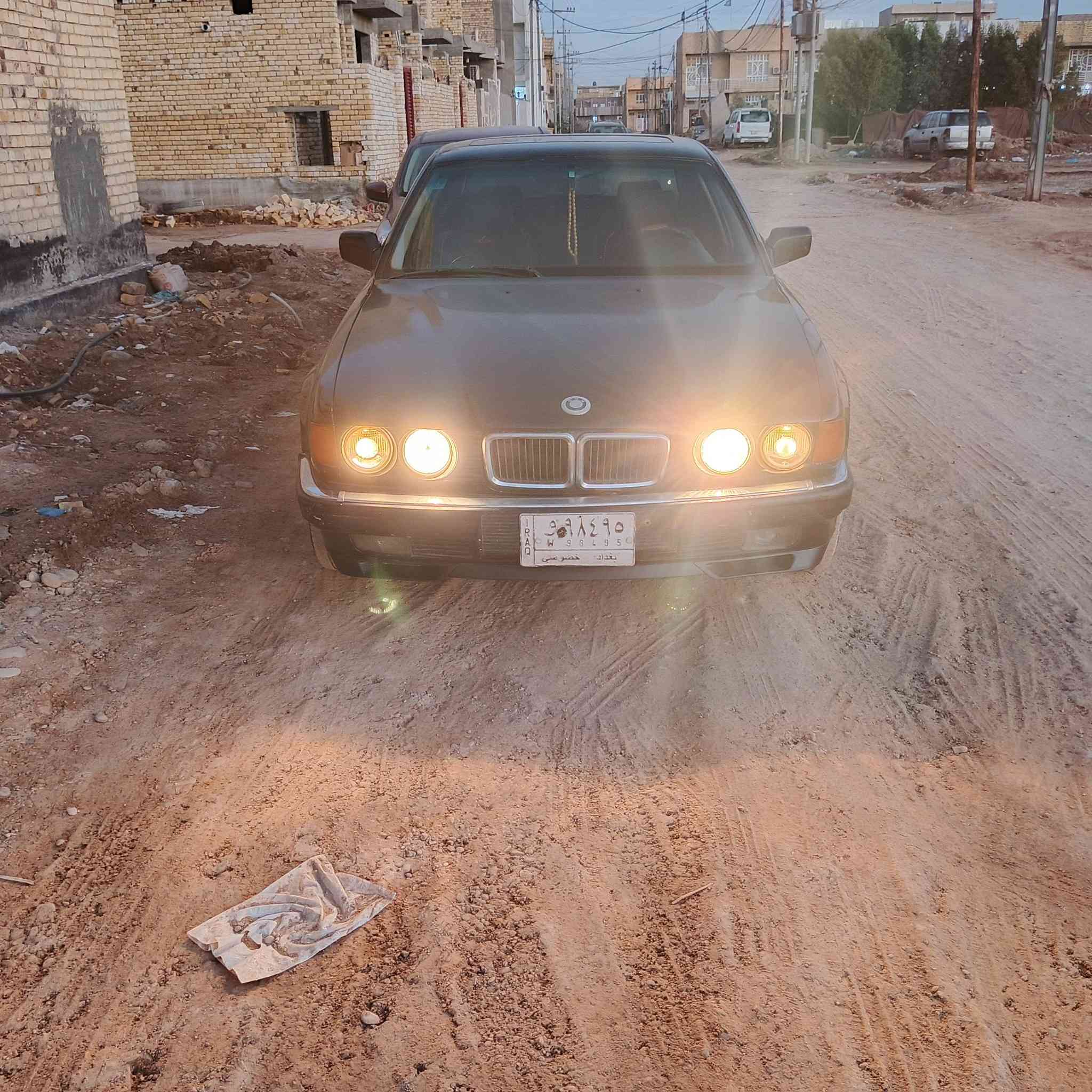 السلام عليكم اخواني
ياالله للبيع بي ام 730حجم 8سلندر رقم بغداد الشرعي يمي شرط تگعد يمه بحضوري وتتفقون عله التحويل مكفولة من الحادث والكير والمحرك مكفول فقط الفتحة والتبريد ما يشتغلن والعطل بسيط موديل 92 السياره بالكوت مركز المدينة السعر 58ورقه للاتصال اخوكم سعد 
***********
***********
