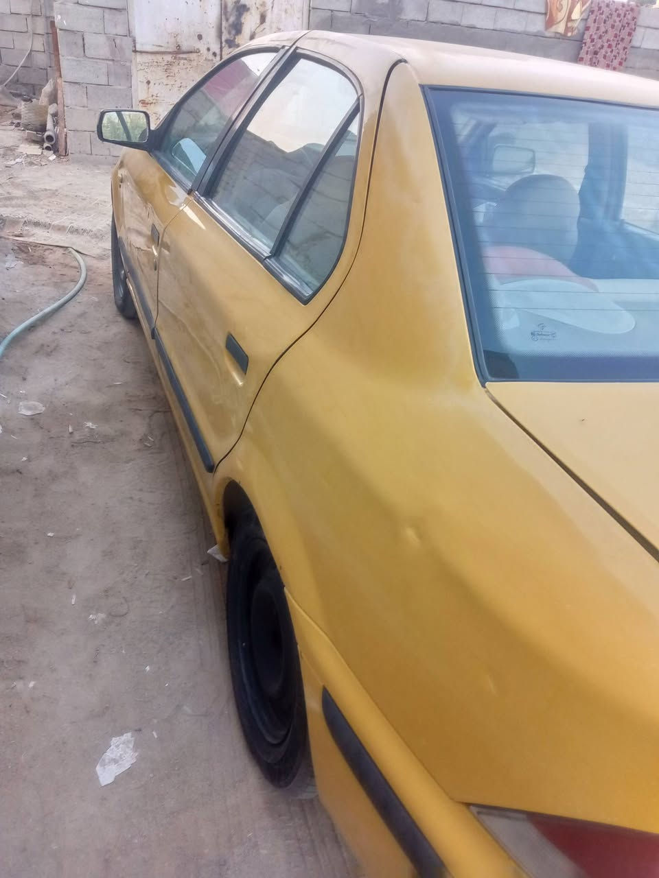 سلام عليكم سياره سمند موديل 11 مكفوله كفاله عامه البيع سياره ئي نقص ما بيه العنوان بصره تنومه الكوات 3 رقم الهاتف ***********
