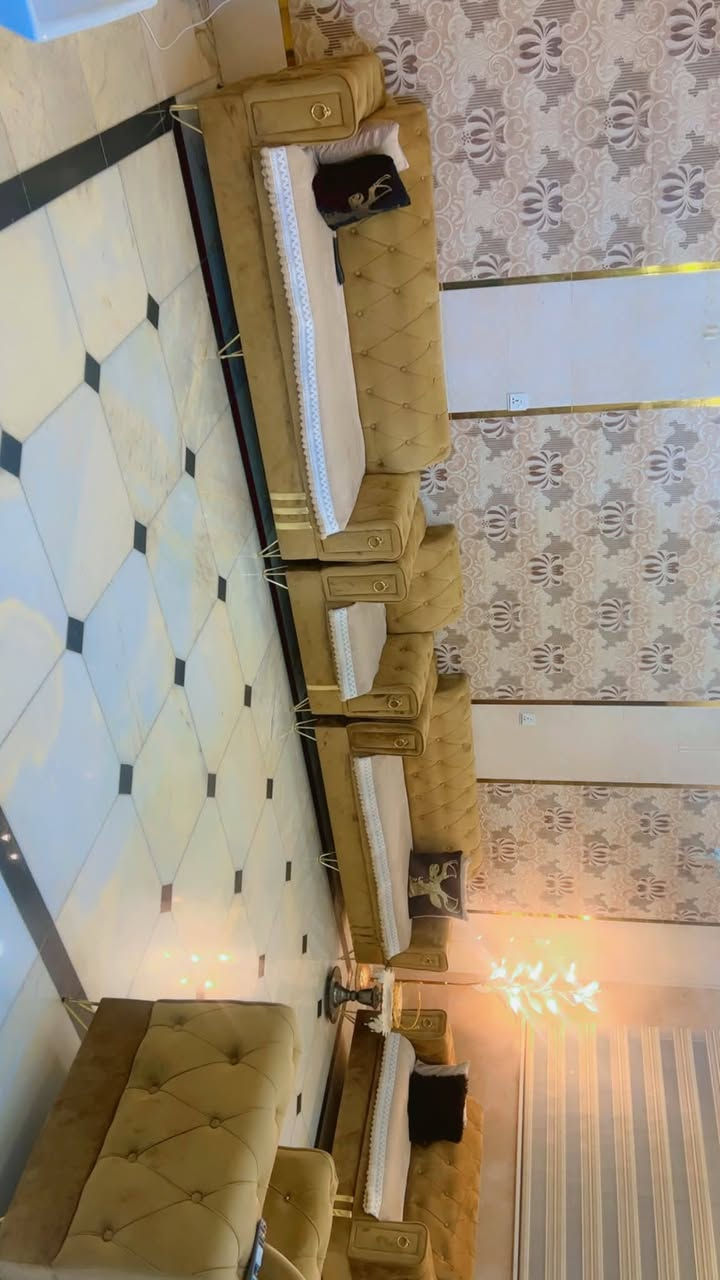 السلام عليكم 
تخم للبيع 
سعرة ٤٥٠ وبي مجال بسيط 
مكاني كربلاء


**إذا كنت صاحب هذا الإعلان وتريد حذفه لأي سبب، رجاءا أرسل رسالة إلى الدعم الفني**