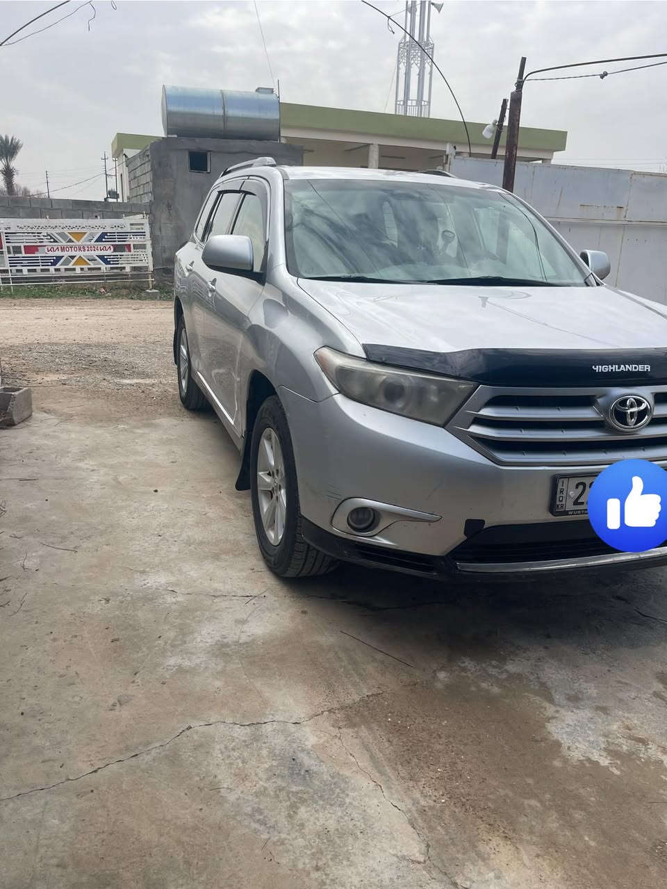 السلام عليكم للبيع هايلندر موديل 2012 رقم اربيل بسمي سنويه جديده 2028 مواصفات تحكم ستيرن كشن كهرباء شاشه سونار سبعه راكب ثلاثه قطع تبريد السياره مال جناي تخم تاير جديد محرك كير صدر السياره بيهه جاملغ تبديل وتوحيد لون بابين باب السايق والخلف السايق العنوان سامراء ناحيه المعتصم السعر 172 وبيهه مجال للستفسار اتصل *********** او ***********
