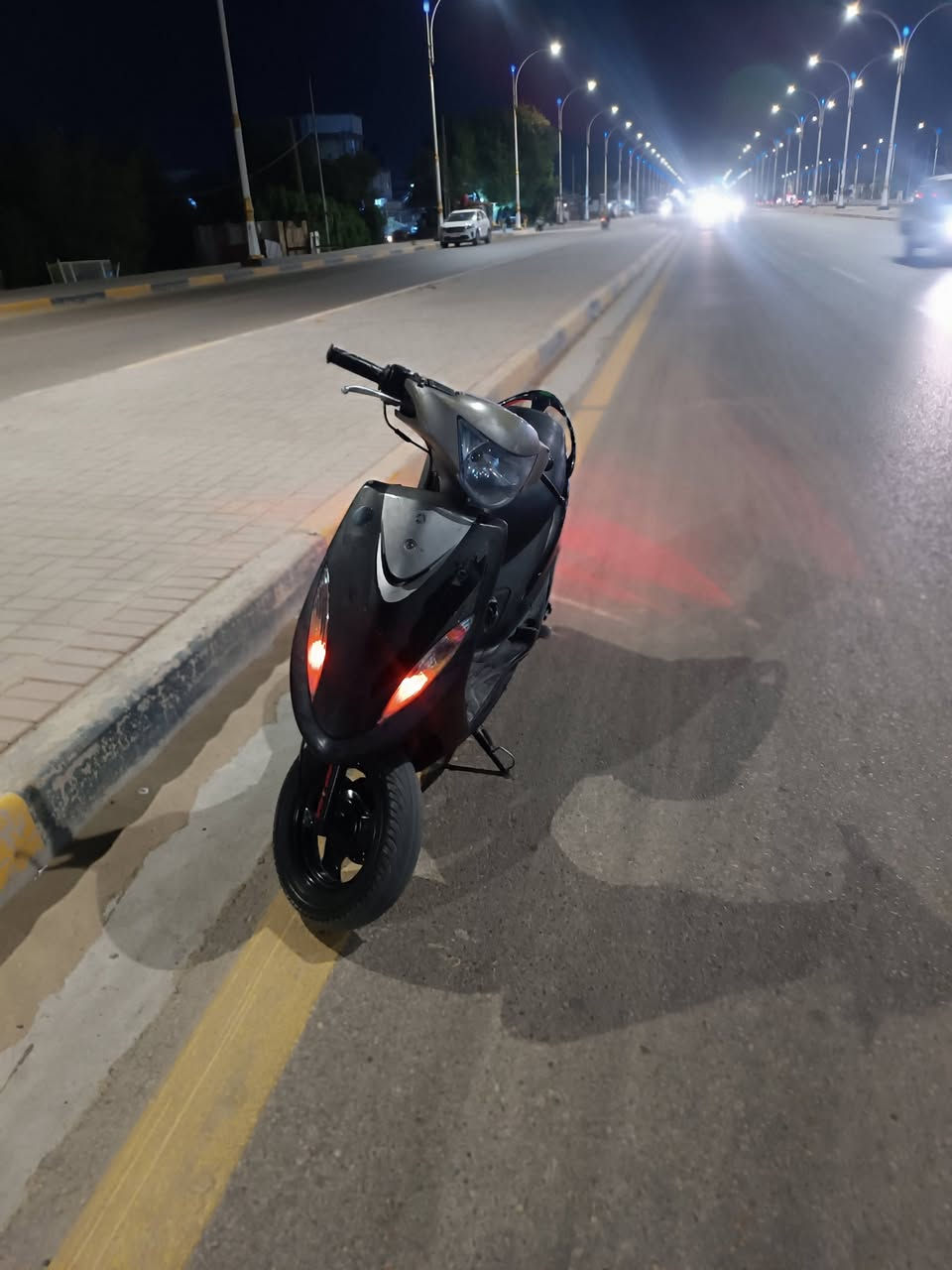 السلام عليكم عندي دراجه للبيع عدله دراجه كلها بلاديه بيها اشاير زنون لا يسجنون سلف 55 نقره سلف كهربائيات كلها شغاله الدراجه كلها بلاديه عنواني سماوه حي الحكم اللي يحب يتواصل***********

