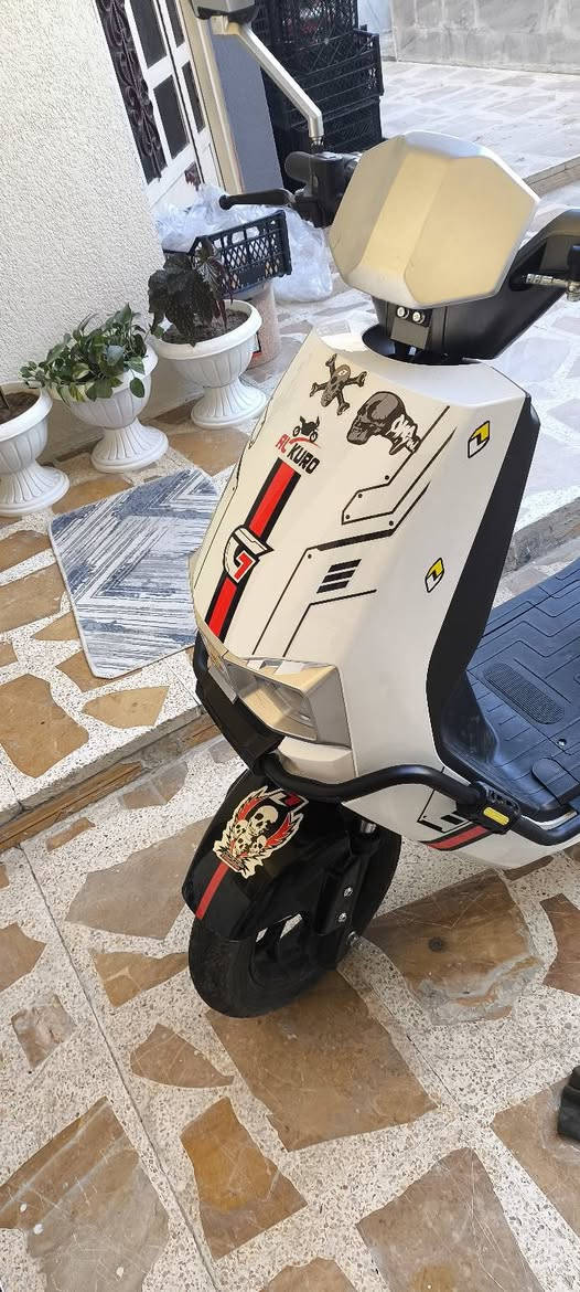 للبيع ب700 الف مستخدم قليل
6باتريات دبل
سويج بصمة يشتغل
سرعتة225
حقيقي130
عقل مبرمج سرعة مفتوححح 
الاستفسار ***********
