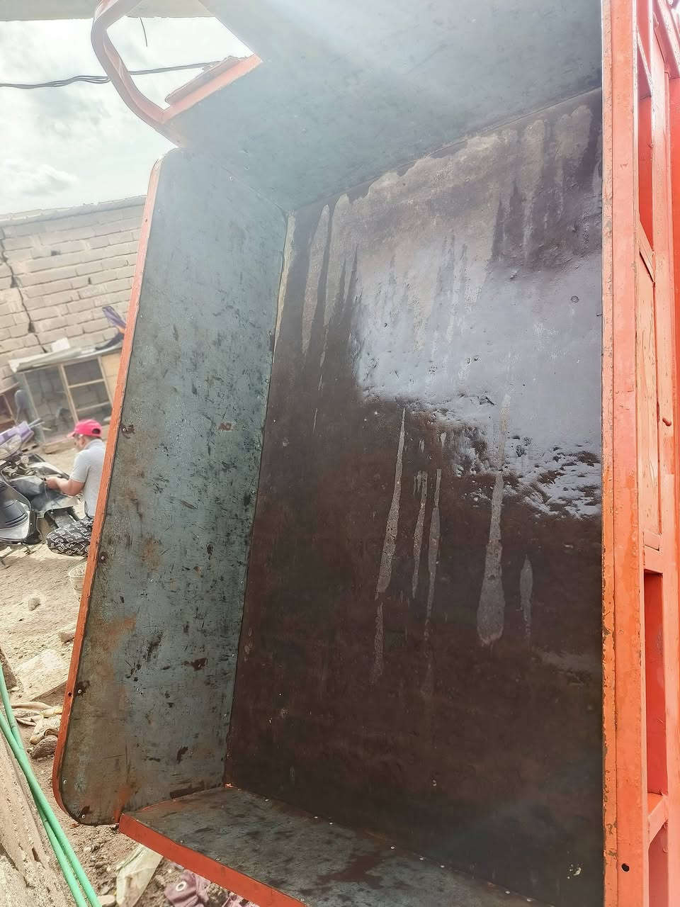 ستوته كربلاء موديل 2020 وراق بسمي وكيل الخوين مكينه جديد كهربائيات جديد تخم تاير جديد مكفولة من كلشي مكاني الزبير رقم *********** السعر واحد ونص وبيه مجال قليل
