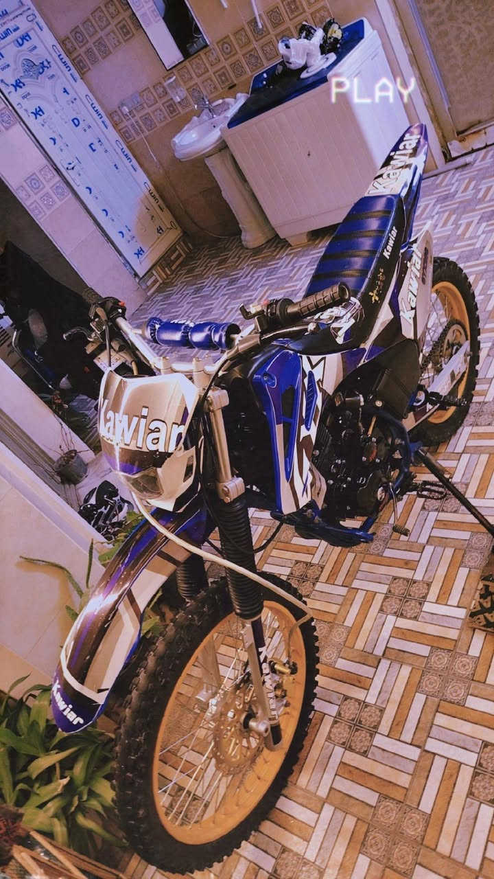 السلام عليكم دراجه قفاز للبيع او مراوس موديل 25 ***********
