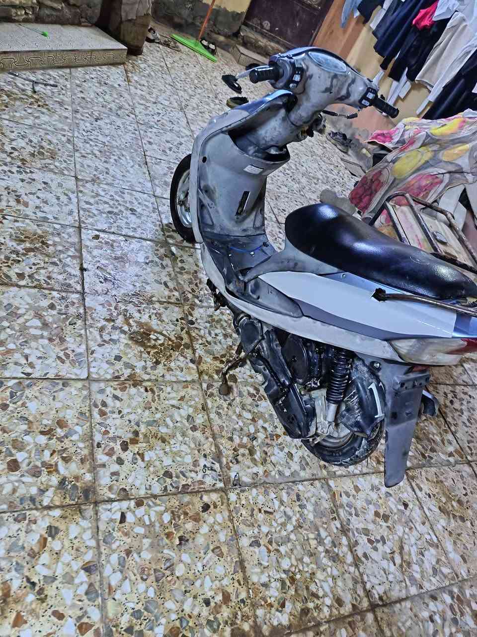 سلام عليكم للبيع ماكس منغولي دراجه. مكفوله. ممفتوح. بيه برغي. مكينته. ناعمه سلف هندر دراجه. بلاد سعره ٦٠٠ شراي بجي خاص او يتصل. مكاني. ديوانيه رقمي ***********
