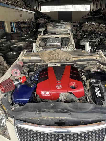 بسم الله الرحمن الرحيم
يعلن مجمع احمد السلمان 
وصول حاويه قطع غيار السيارات الياباني
شاهينه. جنون. ماجستا. حوت. لكزز. ابسم.  نوها. الفارد
العنوان 
البصره 
صناعية حمدان
مدخل الصناعيه الأربع شوارع
السايد الأيمن الخدمي
بعد التقاطع الثاني مقابل عمارة سيد سعد
للاستفسار الاتصال بالرقم
***********
***********
