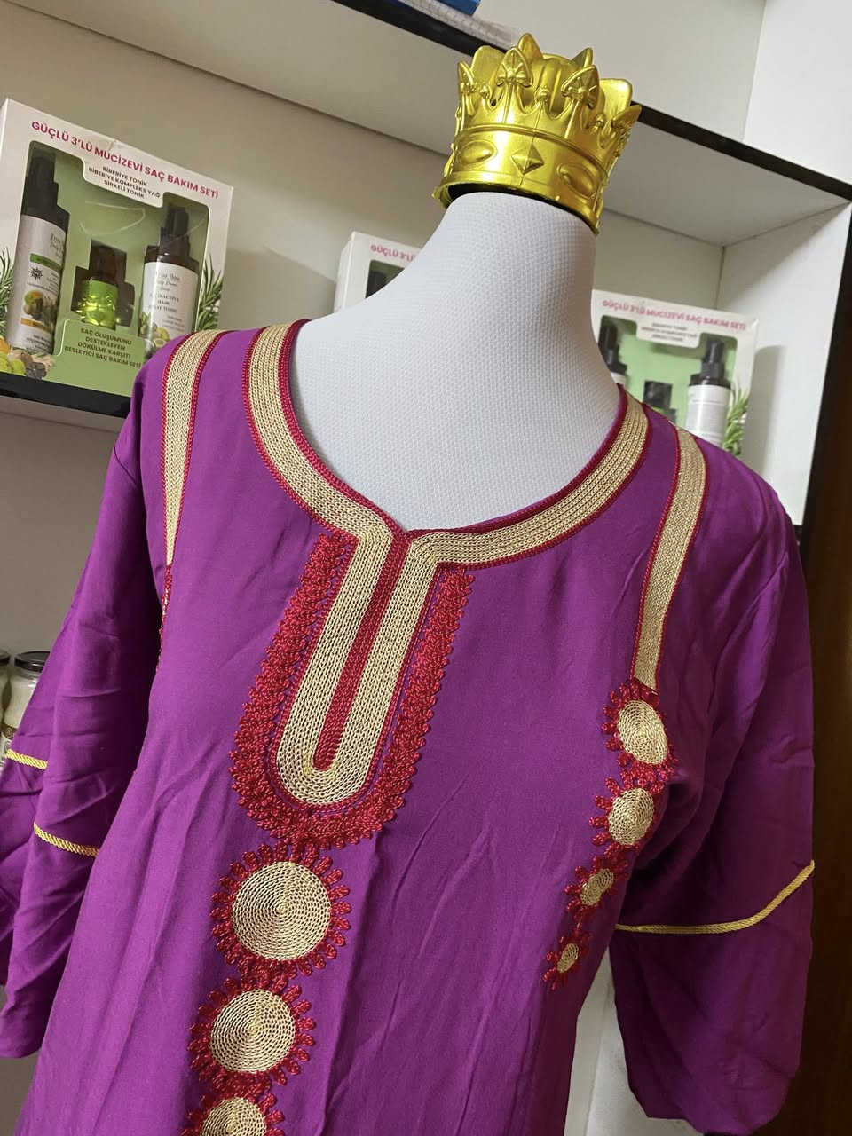 عروض وتخفيضات في قطّعه داخل المنشور. ب10 الألف دينار @إشارة


**إذا كنت صاحب هذا الإعلان وتريد حذفه لأي سبب، رجاءا أرسل رسالة إلى الدعم الفني**