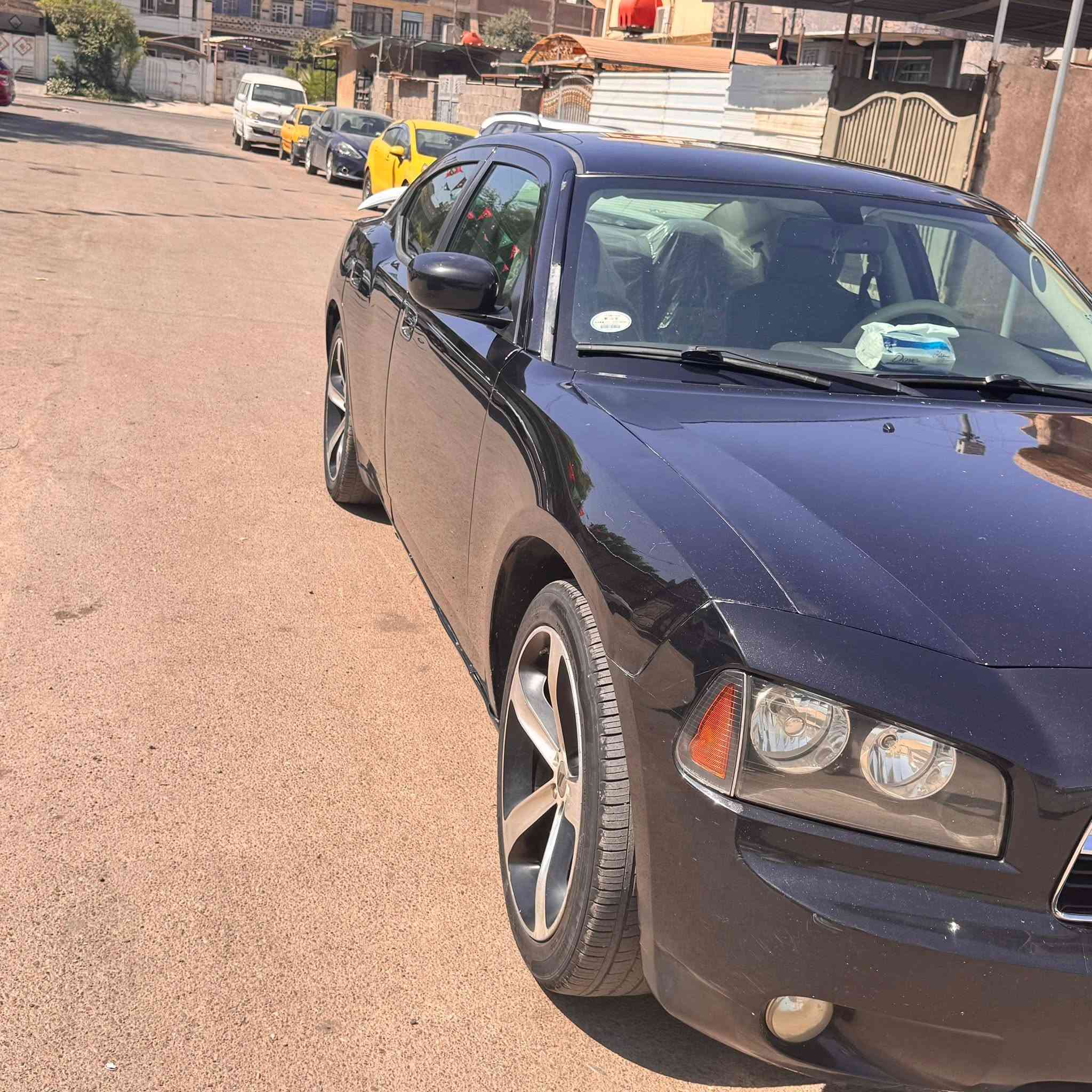جارجر موديل 9 خليجي رقم دهوك
هذه سونر مرفق بل منشور كلين سياره 
جاهزه من كولشي نقص برغي مابيها تريك البصره تحويل مباشر سعر 130 كلشي موجد بسوك اكو بشده 
لاتصال *********** 
بكاني بغداد السيديه

