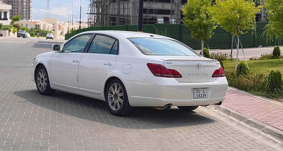 سەرەتا بەناوی خوای گەورە

توێتا ئەڤەلۆن

2010

خەلی جی 

لمتید

تەنها 1 پارچە چەمەلەخ و تۆزێک بۆنیدەکەی بۆیاخە

ڕەقەمو سەنەوی تازەیە

سەیارەکە ڕێک و پێک و جایزە

پەیوەندیم پێوە بکە ئەگەر موشتەریت

لە سلێمانیم

*********** السليمانية, العراق
