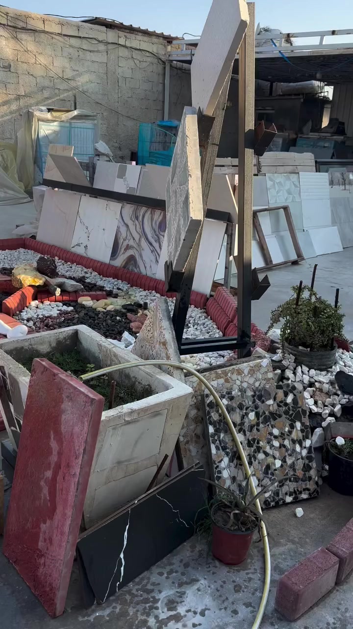 �✨ عالم تصاميم الحدائق ✨🌿

حوّل حديقتك إلى لوحة فنية تنبض بالحياة 🌸🌳
نقدّم لك أجمل أفكار ديكورات الحدائق العصرية والكلاسيكية، مع استخدام أفضل أنواع حجر الحدائق الطبيعي والصناعي 🪨

🔹 تنسيق حدائق بأحدث التصاميم
🔹 ممرات حجرية بأشكال أنيقة
🔹 شلالات ونوافير تضيف لمسة فخامة
🔹 جلسات خارجية مريحة وجذابة

سواء كانت حديقة منزلية صغيرة أو مساحة كبيرة… نخليها مكان يريح النفس ويجذب النظر 💚

📩 تواصل ويانا الآن وخلي حلم حديقتك يصير واقع!

#عالم_تصاميم_الحدائق
#ديكورات_الحدائق
#حجر_حدائق
#تنسيق_حدائ


**إذا كنت صاحب هذا الإعلان وتريد حذفه لأي سبب، رجاءا أرسل رسالة إلى الدعم الفني**