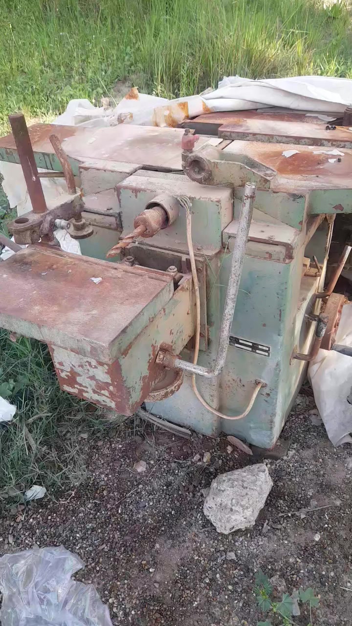 للبيع مجموعه متروكه بس كله شغاله قيم واخذه


**إذا كنت صاحب هذا الإعلان وتريد حذفه لأي سبب، رجاءا أرسل رسالة إلى الدعم الفني**