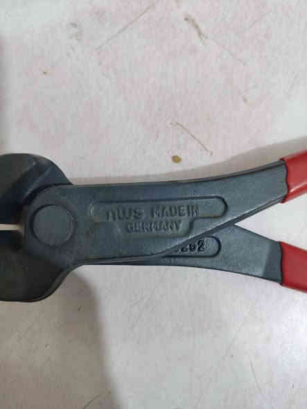 عدة الماني انتيك
فول نظافة
السعر ٣٠ الف
بغداد البلديات ***********
ماعندي توصيل
