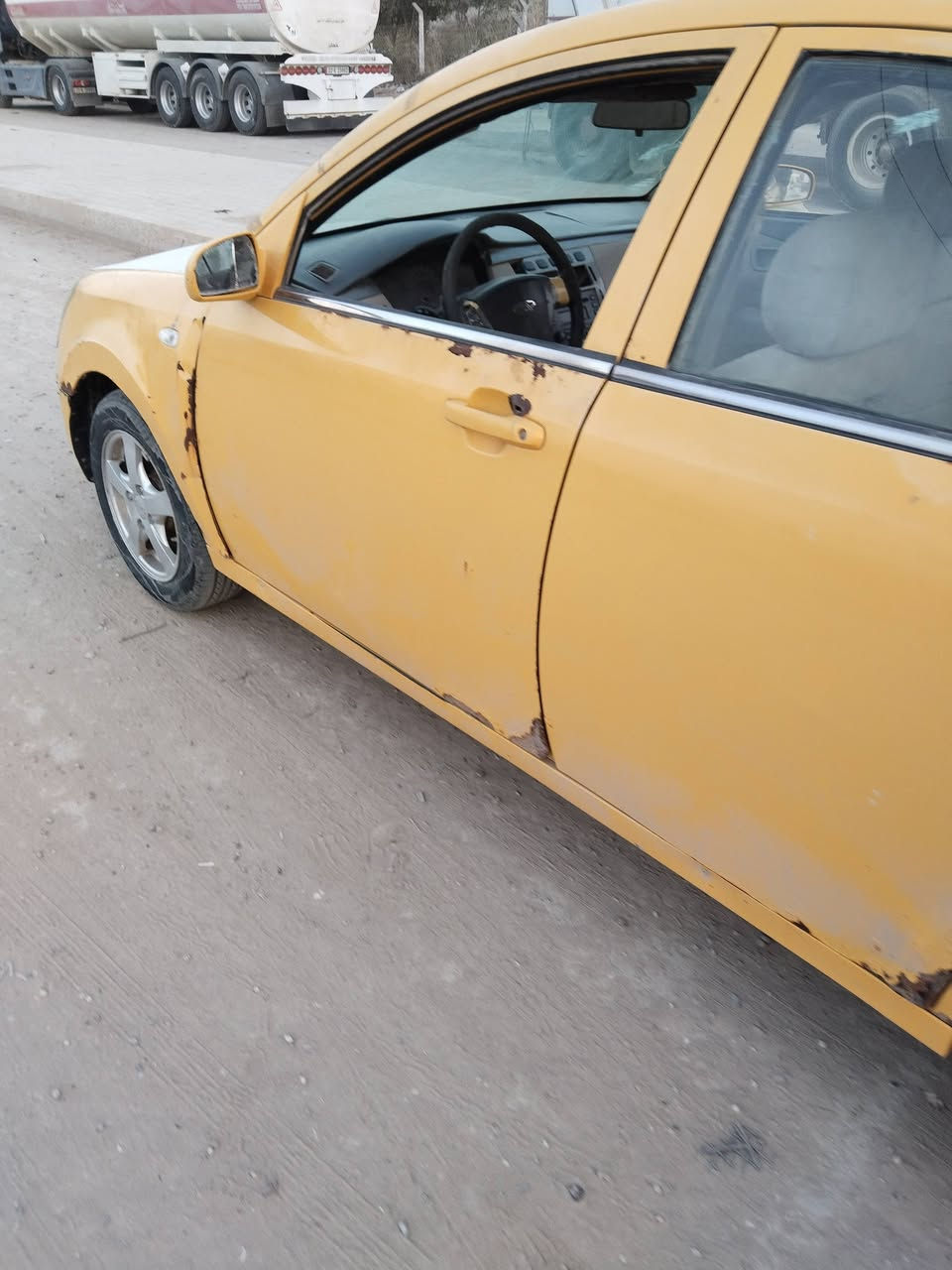 سلام عليكم.  شيري A3. م 2013 رقم قادسيه ألماني مكفوله من الضربه والصبغ والمعجون. مكينه كامري او تاماتيك   مكينه وكير حلوات   حداديه تعبانه   مكان السياره ديوانيه الإتصال ***********.  السعر 23
