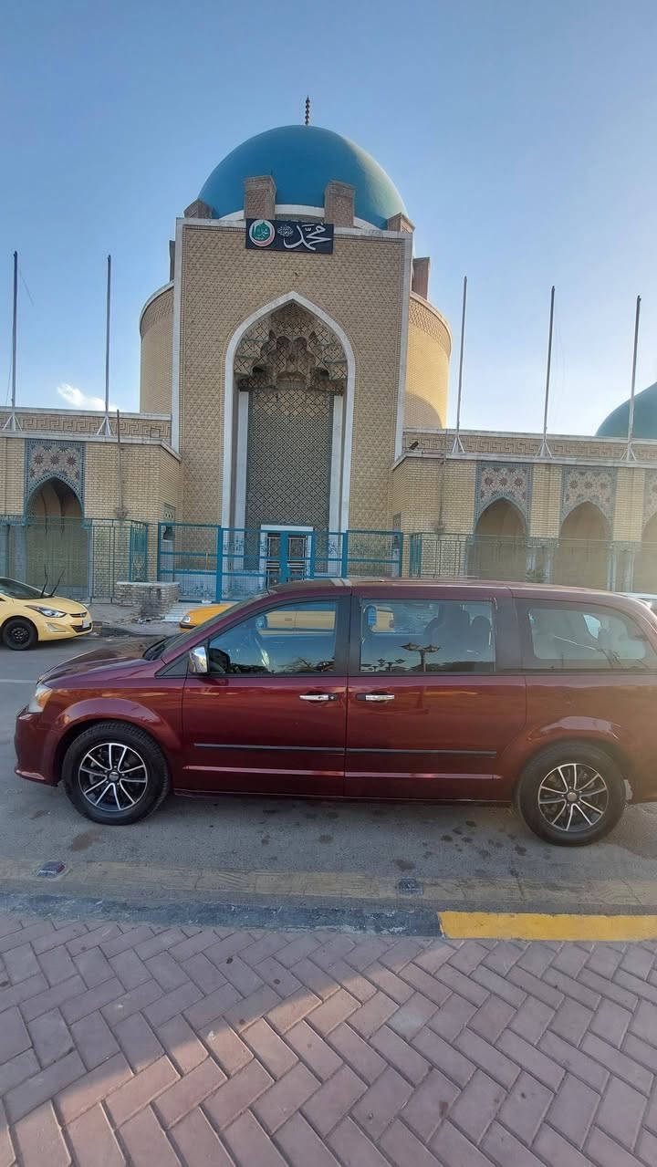 سلام عليكم دوج كرفان موديل 2017
وارد أمريكي سيارة بيها صبغ مكانات ابيع حزام بدون ضرار 
السعر 138 وبيها مجال 
الهاتف ***********
مكان بغداد الاعظميه
